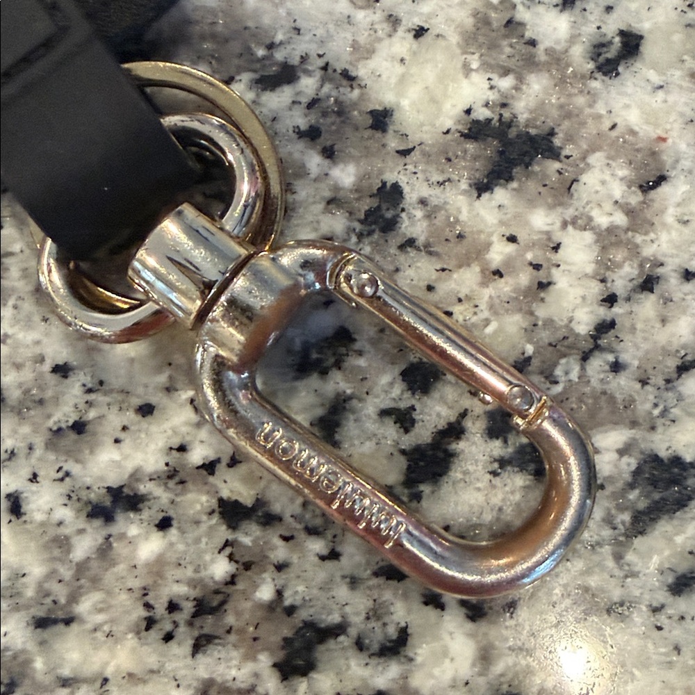 Lululemon Keychain - Picture 3 of 4